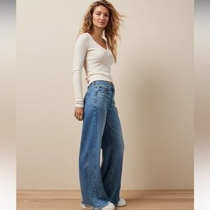 AE Super High Waisted Baggy Leg Jean